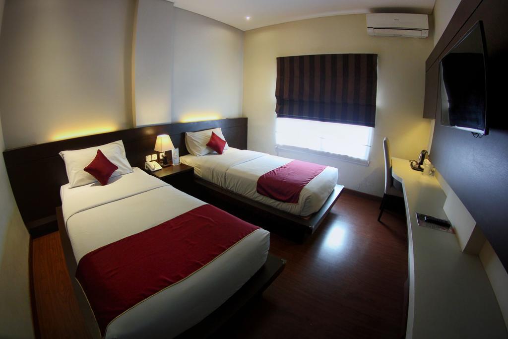 Sutan Raja Guest House Bandung Eksteriør billede